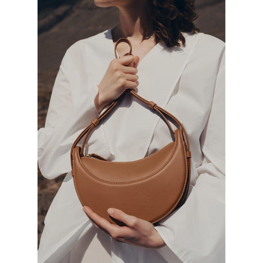 Sienna – Modern Crescent Leather Shoulder Bag for Women