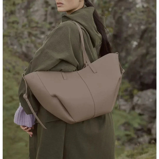 Amarelle – Oversized Leather Tote Bag for Women