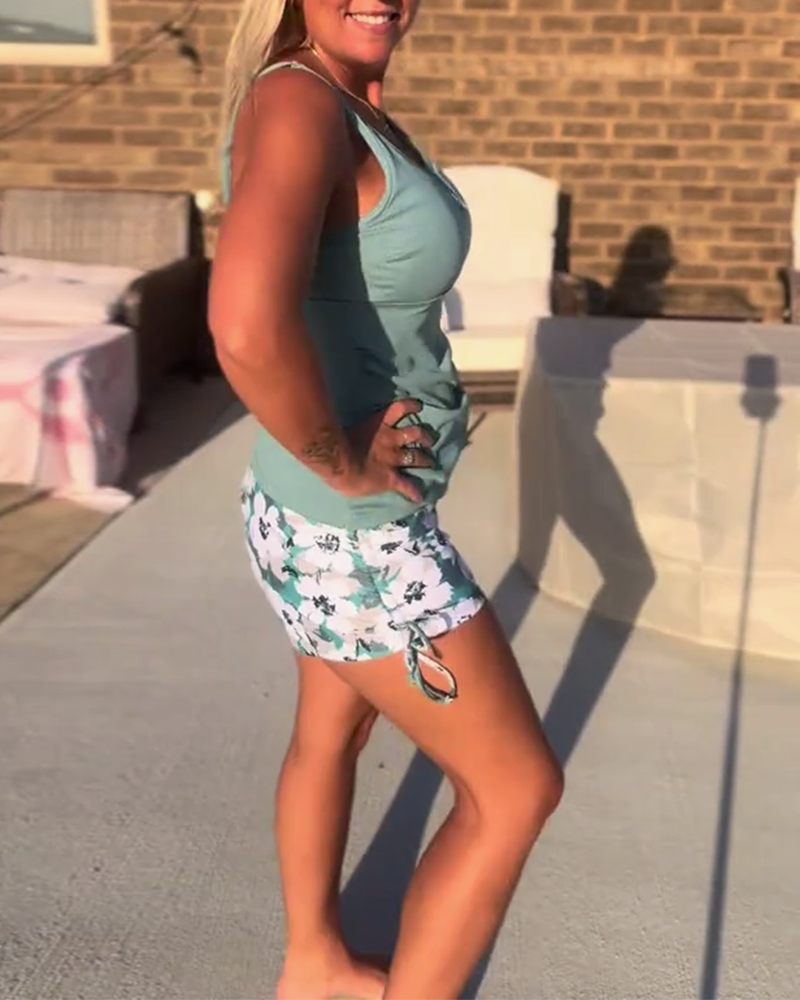 Elvira  – Casual Floral Tank & Shorts Set for Women