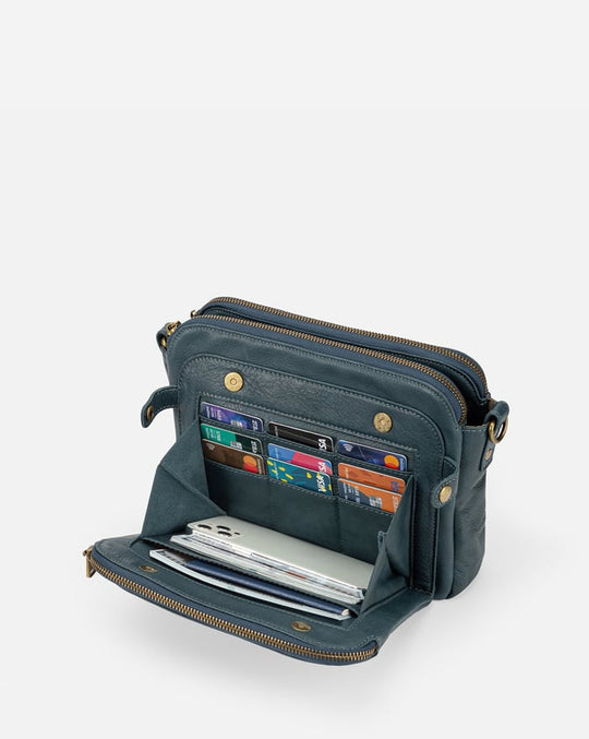 Anastasia – Leather Shoulder Bag with Stylish Design and Versatile Functionality