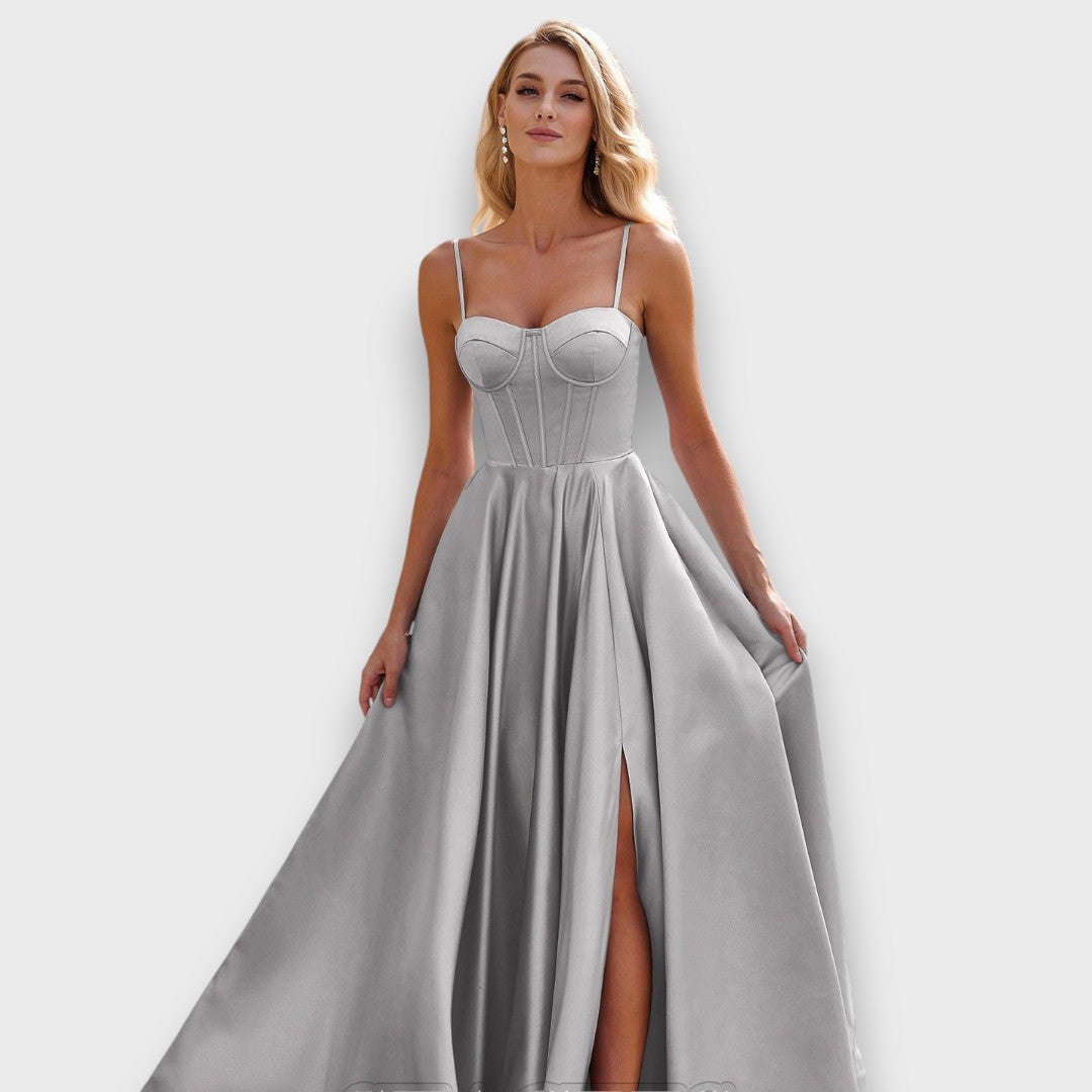 Victoria – Off-the-Shoulder Evening Dress with Back Lacing