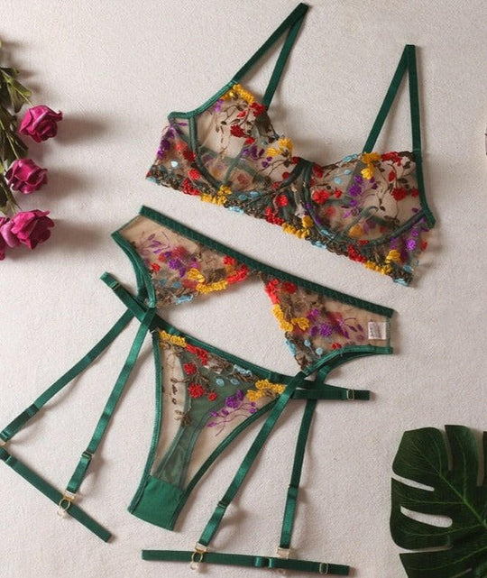 Florelle – 3-Piece Embroidered Garden Lingerie Set