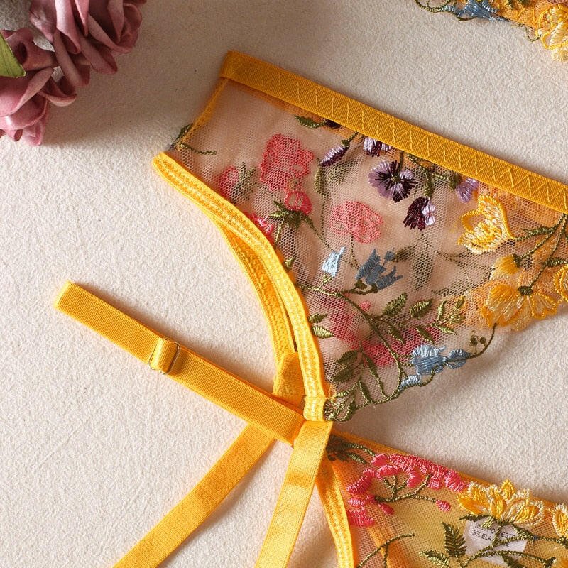 Florelle – 3-Piece Embroidered Garden Lingerie Set
