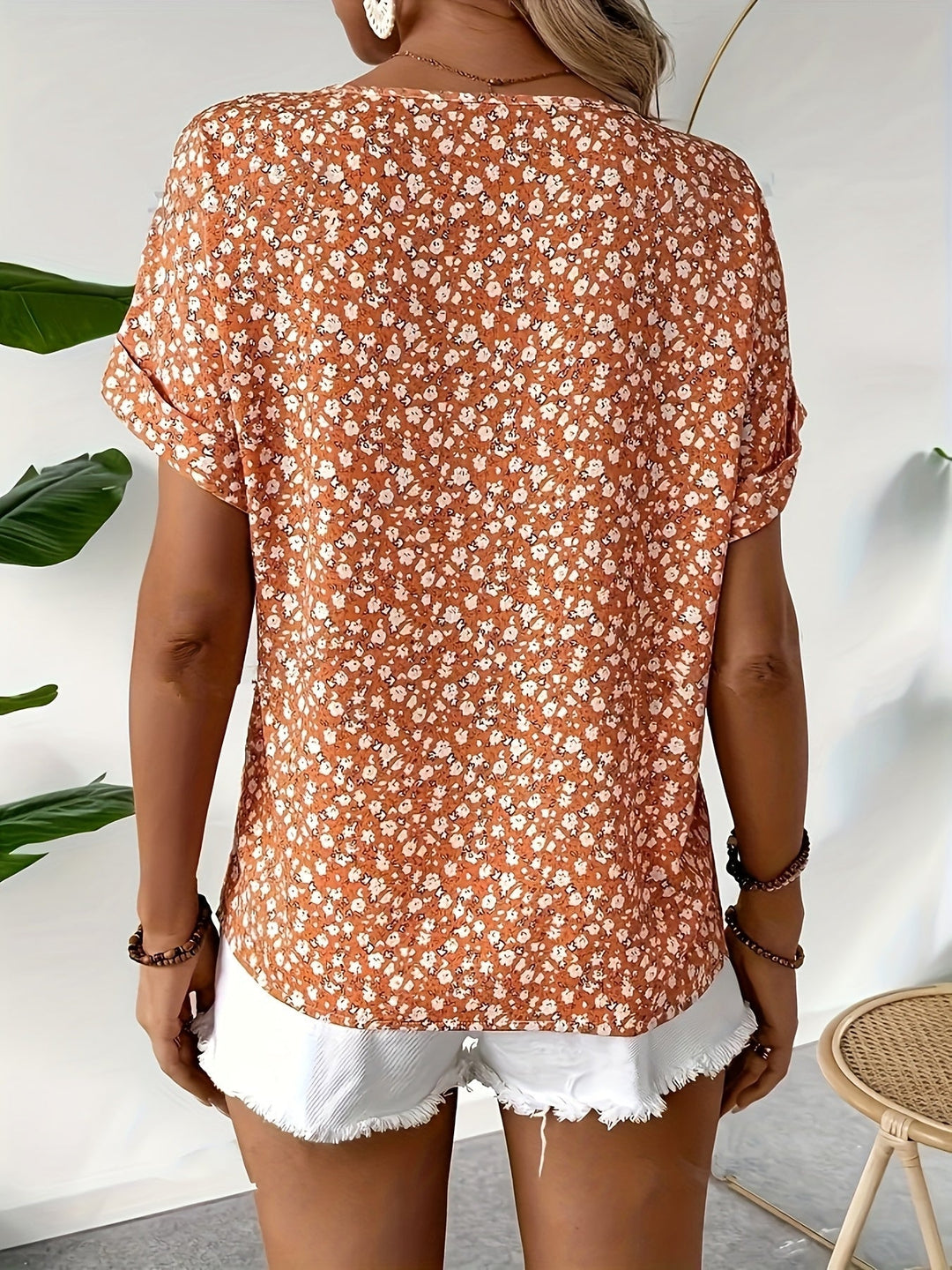 Lymara – Button-Front Floral Print Blouse