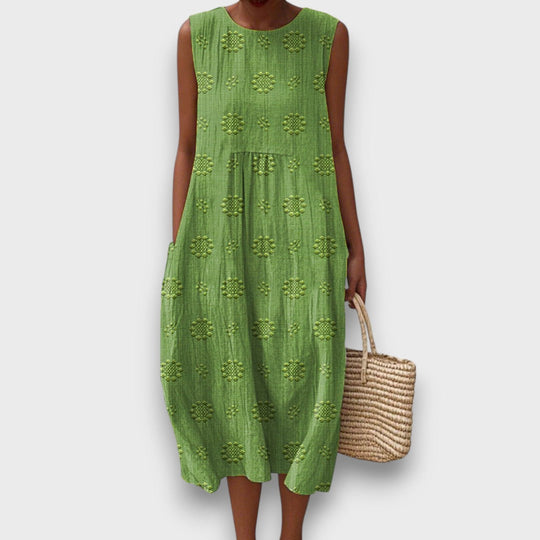 Serava – Embroidered Midi Dress with Side Pockets