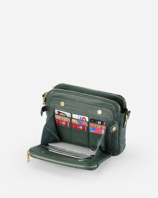 Anastasia – Leather Shoulder Bag with Stylish Design and Versatile Functionality