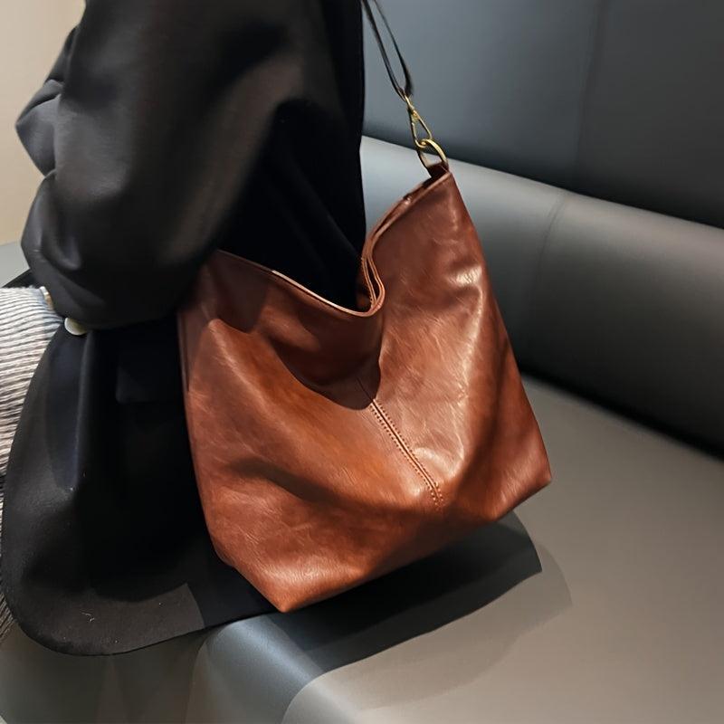 Varelia – Leather Shoulder Bag with Patterned Strap for Women