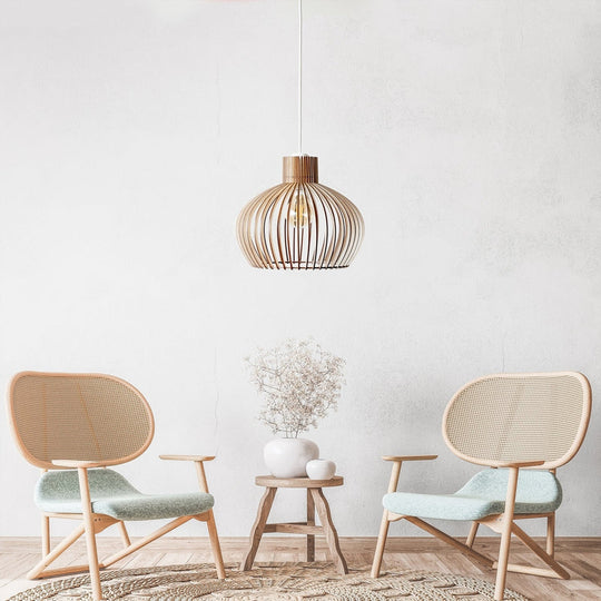 Calla – Sculpted Wooden Pendant Light