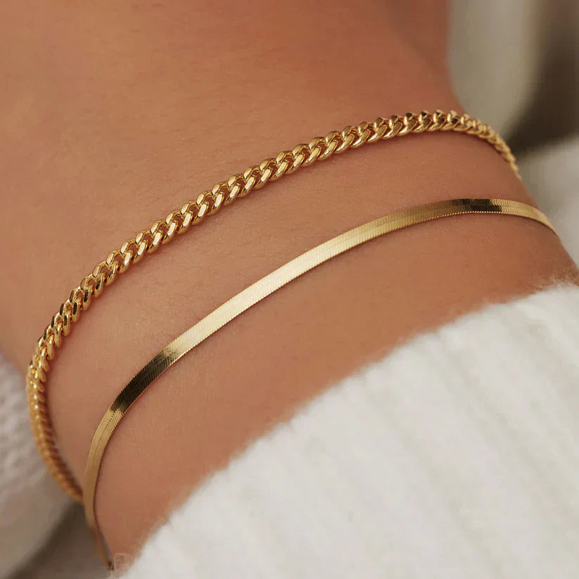 Illeana – Sleek Gold Herringbone Bracelet for Women