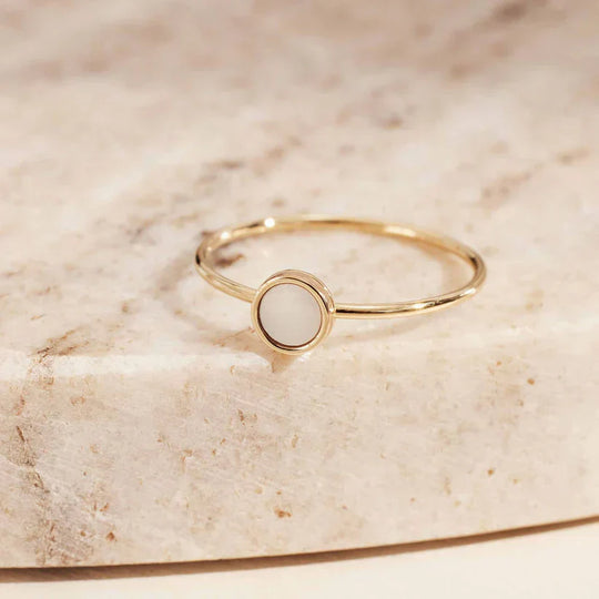 Fannie – Gold Ring with Mother-of-Pearl Accent