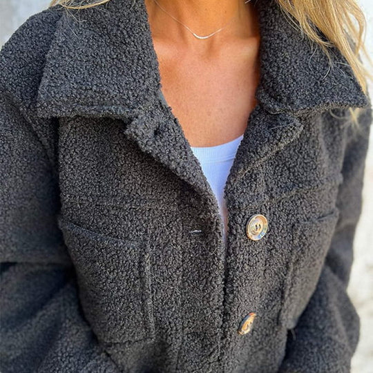 Lilo – Cozy Sherpa Button-Up Jacket for Women