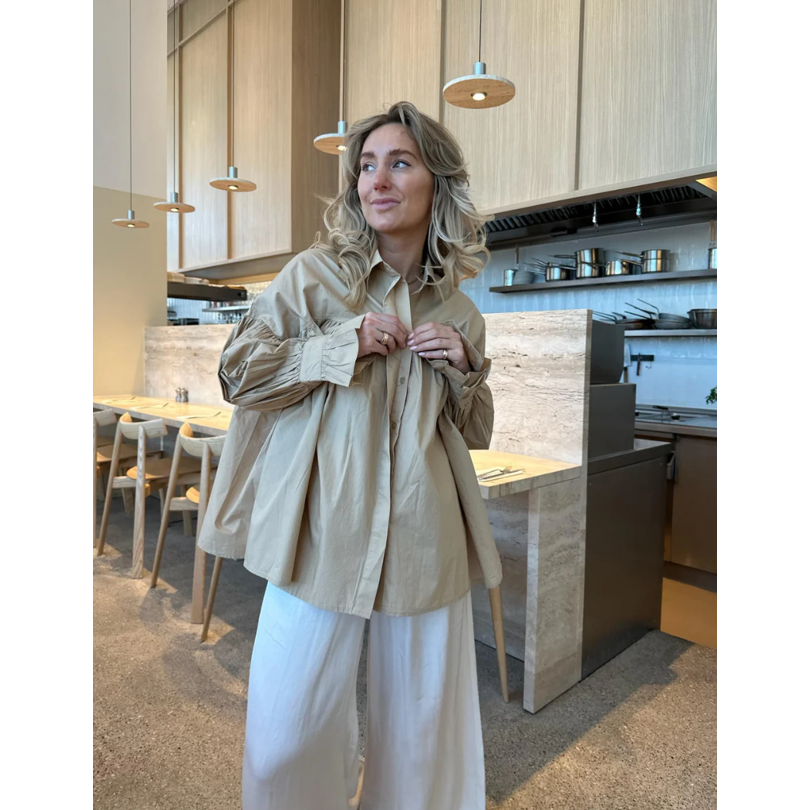 Angeline – Oversized Cotton Button-Down Shirt for Women