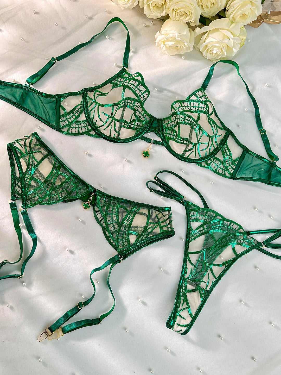 Serelina – Metallic Lace Lingerie Set for Women