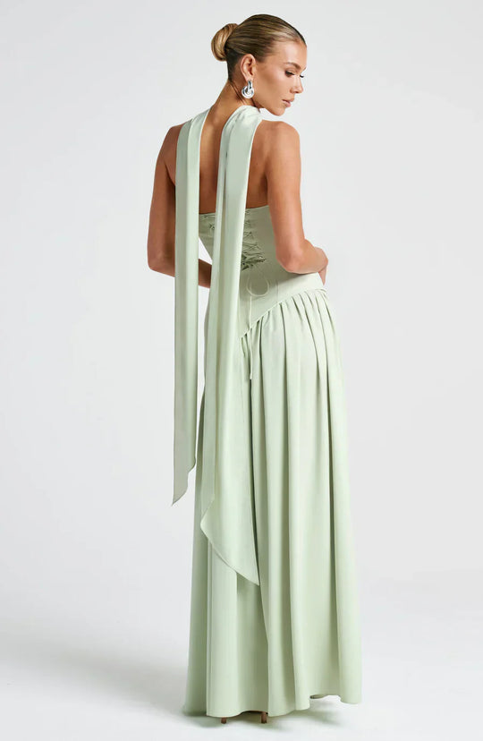 Elisabeth – Strapless High-Slit Evening Gown for Women