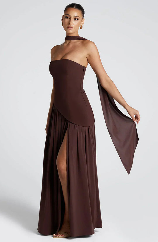 Elisabeth – Strapless High-Slit Evening Gown for Women