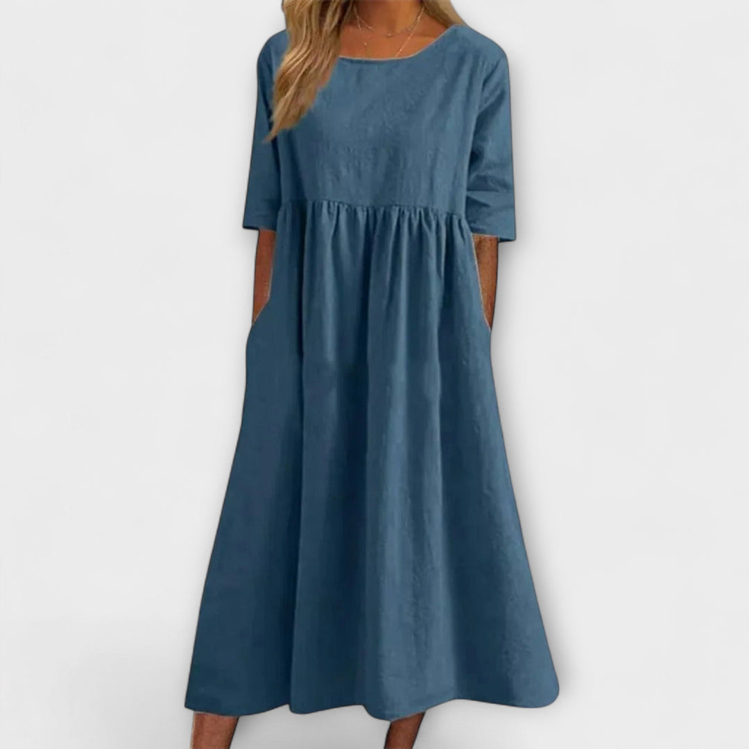 Livienne – Loose Midi Dress with Pleats